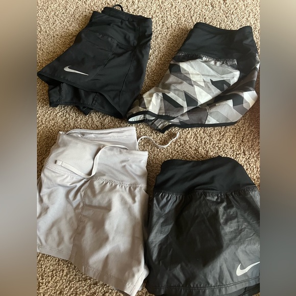 Lot of 8 pairs Nike Dri Fit shorts. I also threw in 3 Nike Dri fit tank tops XS - Picture 8 of 10